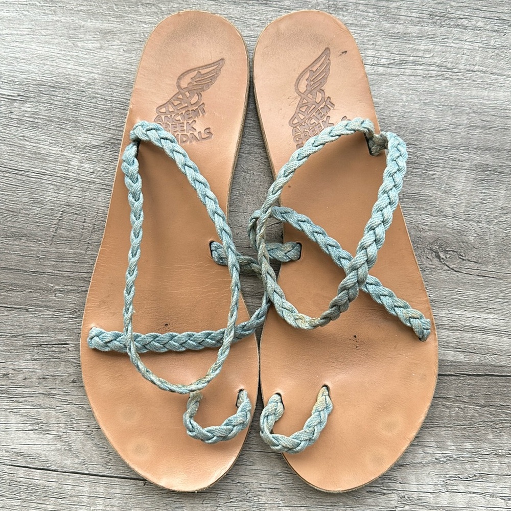 Ancient Greek sandals, Sz 40 US 10. Light denim. Gentlty worn.Super comfortable.